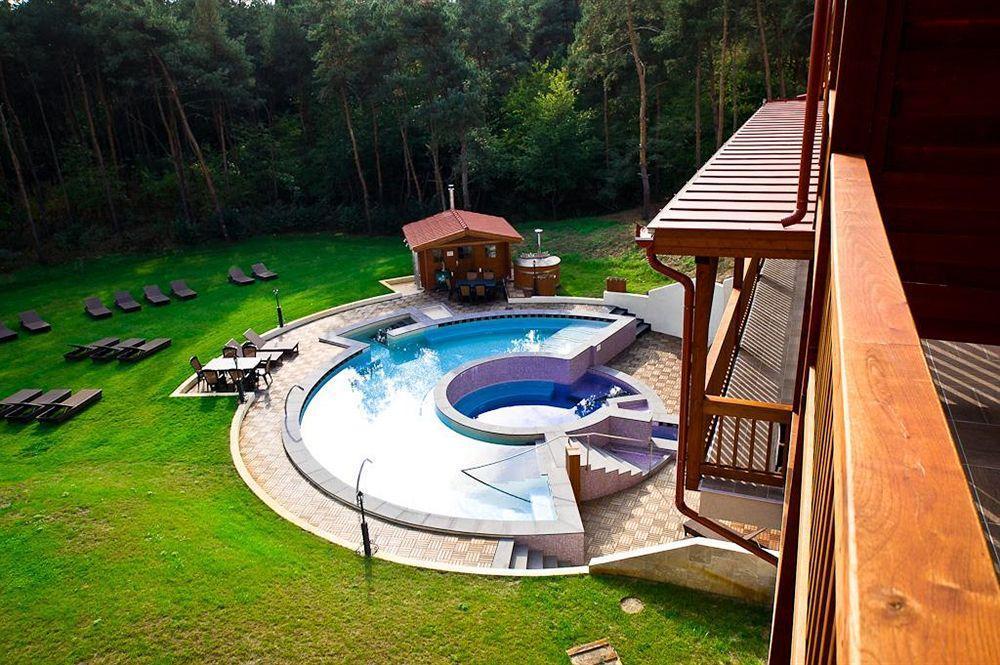 Erdospuszta Club Hotel Fenyves Debrecen Luaran gambar